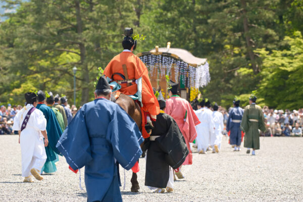 夏王朝の誕生に伴う徳政の建立