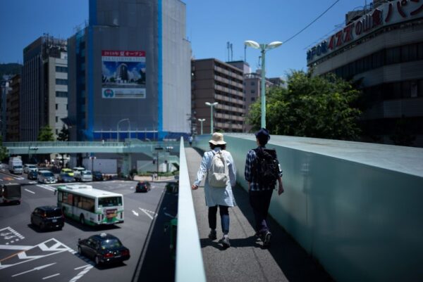 共産党系の組織、デパートの自衛隊車両出展イベントに申し入れ　トラブル回避で中止余儀なく