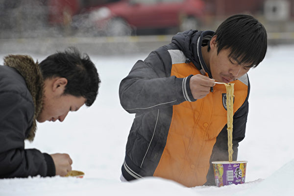 中国、即席麺の販売が回復　専門家「購買意欲が低下」