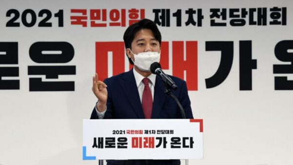 36歳の韓国野党代表　中共は「民主主義の敵、戦うべき」