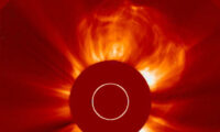 大規模な太陽フレア　30日に通信障害の恐れ