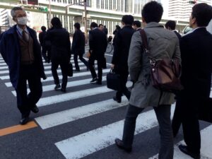 あなたは出張や転勤、異国の生活にどのぐらい適する？