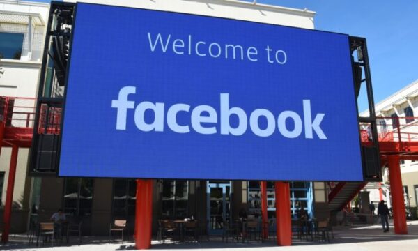 なぜ中国のプロパガンダは野放し？　米議員らフェイスブックに書簡送付　ロシア側の情報拡散