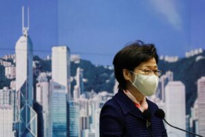 香港、中国本土・マカオとの隔離なし往来再開へ　条件付きで