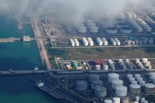 中国が石油備蓄増強、米国の石油放出協調呼び掛け無視
