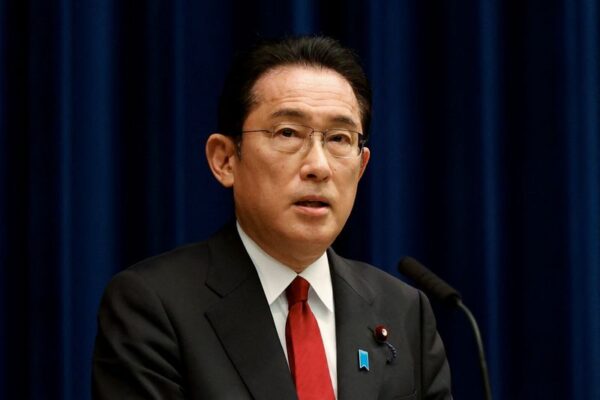 大手商社参画のサハリン2、まずは民間企業が対応考える必要＝岸田首相