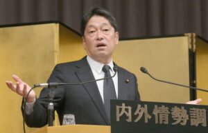 安保戦略改定の自民党提言、核共有は「状況みながら」と小野寺元防衛相