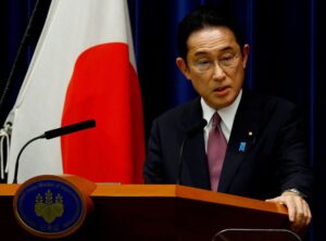 核共有政府として議論せず、安保に資する国民的議論は必要＝岸田首相