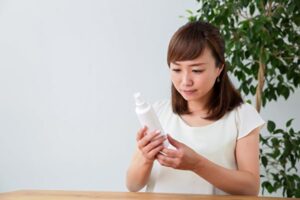 天然成分で即効性のある化粧品が良いとは限らない