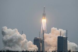 中国は宇宙ステーション建設に着手　過去実験でスペースデブリが大量発生