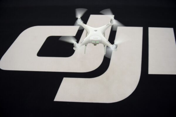 ドローン最大手DJI、中国政府系資本隠す＝報道