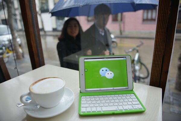 人気アプリ「WeChat」中国番号で登録後、国外でも引き続き検閲＝研究