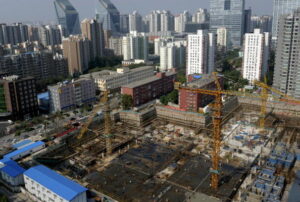 中国、公共投資拡大で地方債発行を加速　3カ月で約19.5兆円調達