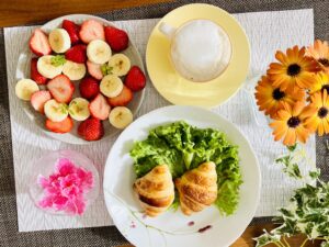 【おうちカフェ】いちごは果物？野菜？