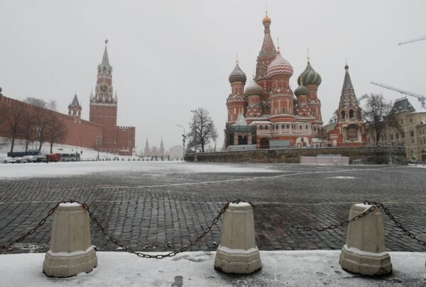 ロシア国債にデフォルトの恐れ、利払い猶予期間が26日失効