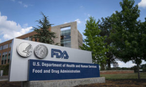 新型コロナ治療薬使用禁止は「ただの勧告だった」= 米国食品医薬品局