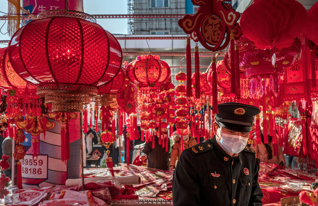 中国版紅白「春晩」で冷めた表情　観客の態度に共鳴　日本のアニソン酷似も？