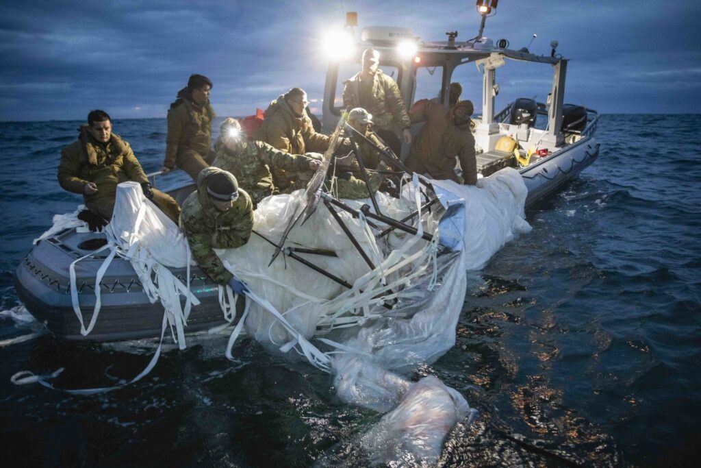 米上院議員、気球追跡の義務付け法案発表　中国のスパイ気球受けて