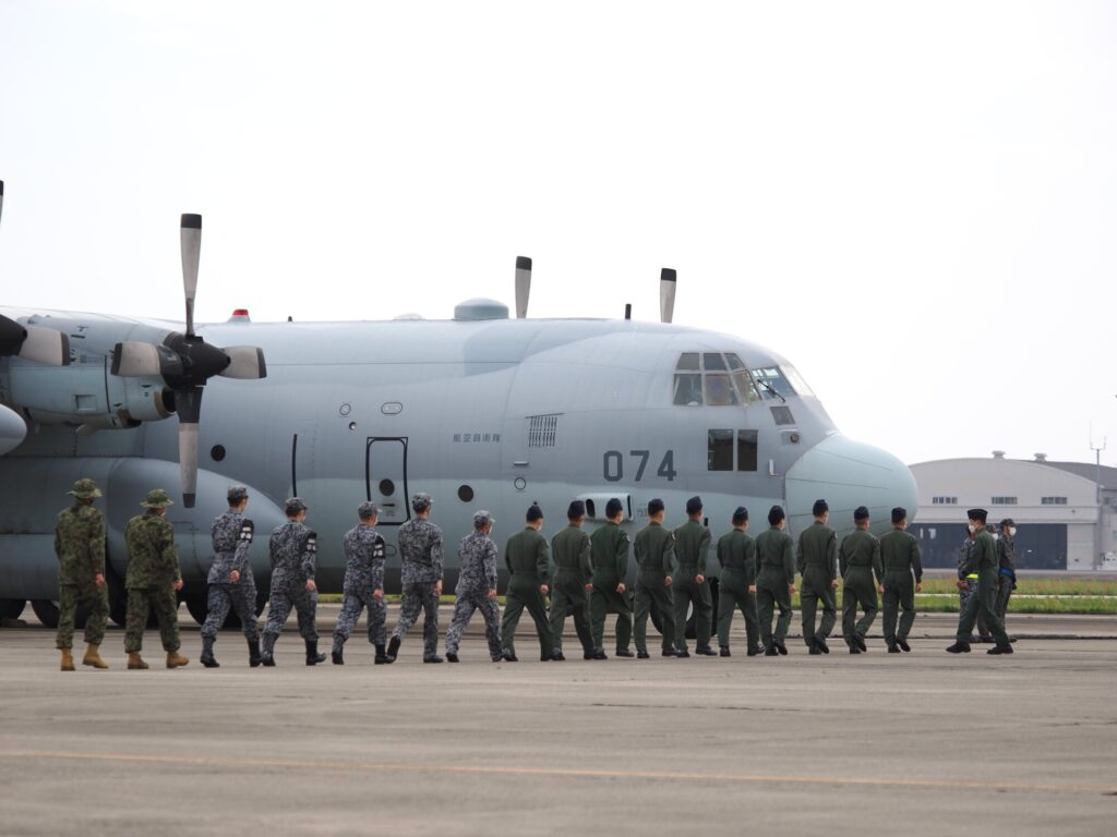 自衛隊機、邦人退避でジブチへ出発　スーダン首都は「市街戦で外出不可」