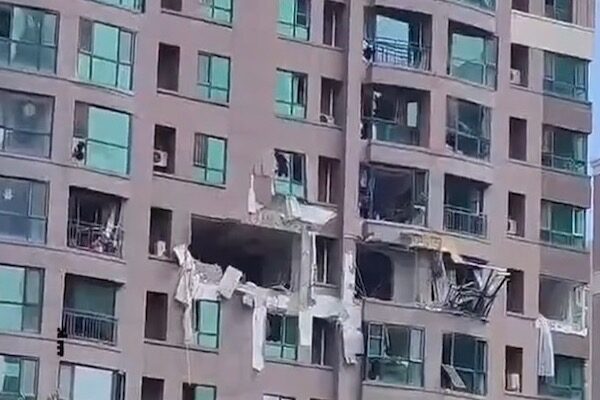 中国で頻発するガス爆発事故　今回は集合住宅で、子供を含む多数が負傷＝中国 吉林