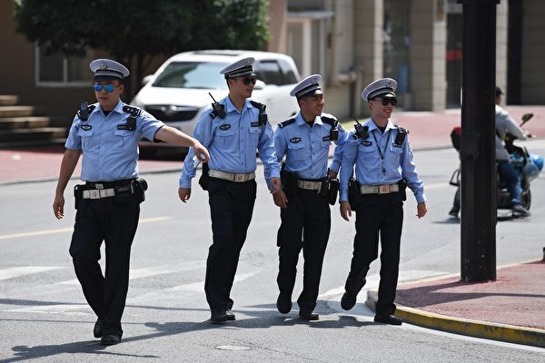 交通警察が街中で市民に刺された　ネット上には「一面の歓声」が広がる＝上海