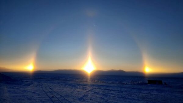 空に現れた「幻日」は王朝滅亡の予兆　中国は巨変の前夜にある