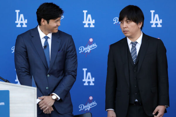 ドジャース、大谷選手の日本人通訳を解雇…横領や違法賭博で　被害額は数億円か