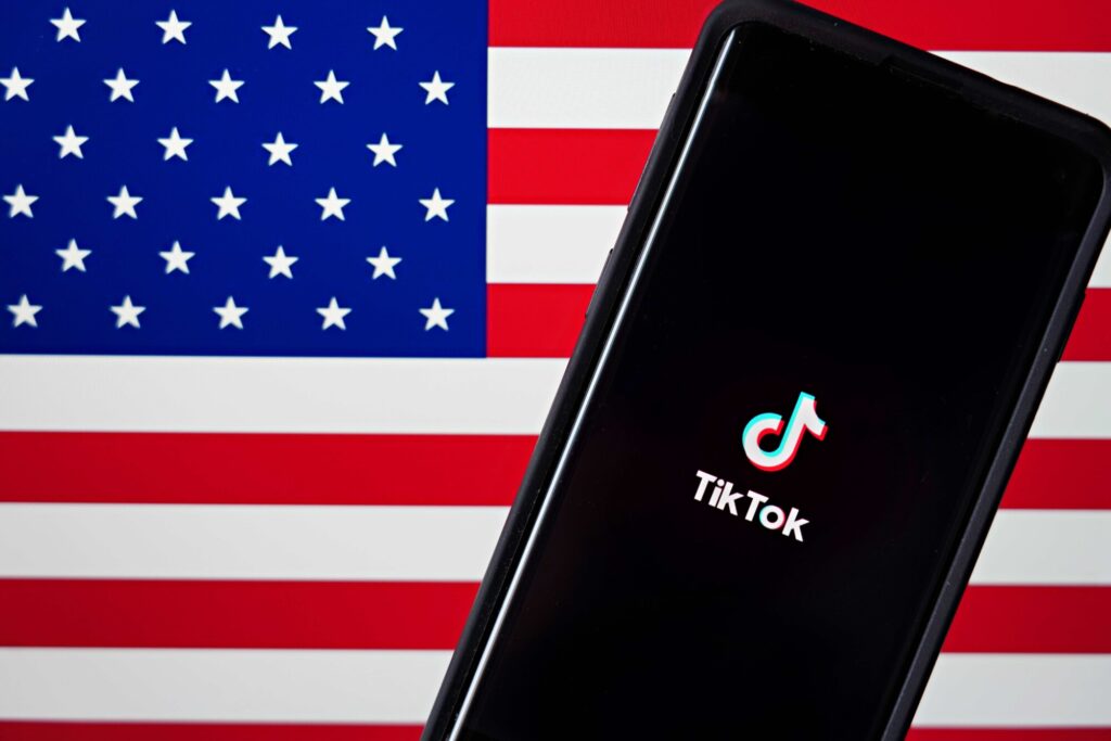 TikTok売却を迫られるバイトダンス　米司法省がバイデン命令を支持へ