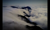 霧の名山「廬山」で滝雲　「一生に一度は見たい絶景」＝中国