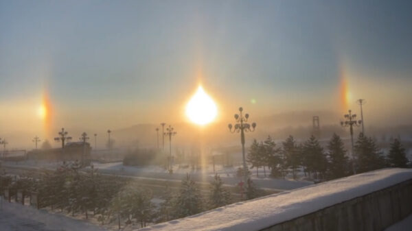 【動画あり】中国の空で「3つの太陽」　「王朝滅亡を告げる凶兆だ」