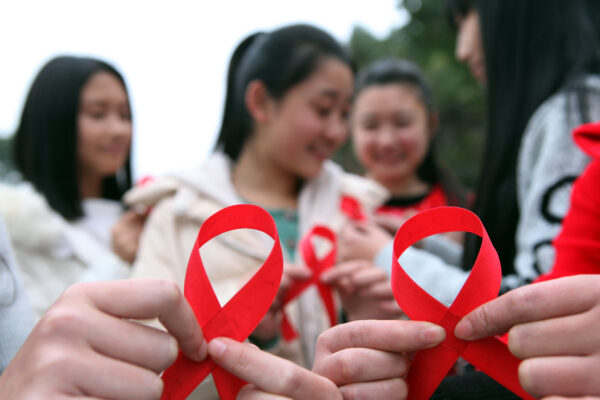 中国大学生のHIV感染率が急上昇　4年間で1.2万人に