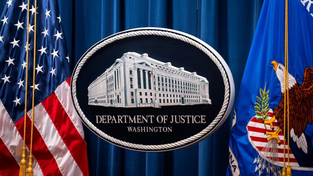 FRB元顧問をスパイ容疑で逮捕　起訴状の詳細が明らかに