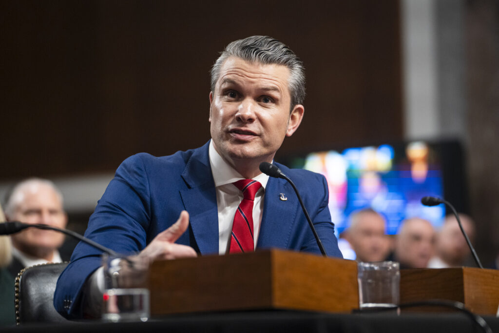 米国防長官　中共を威嚇　米軍はあらゆる面で優位を保つ