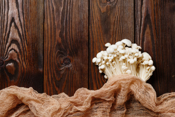 長寿を支える抗酸化物質、食料供給から減少中？