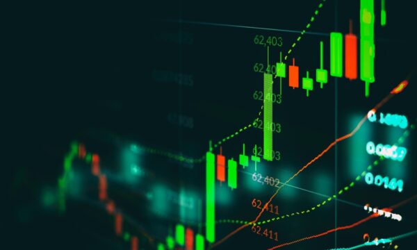 日経平均株価一時1700円超の急騰　中東の緊張緩和期待で5万4000円台へ