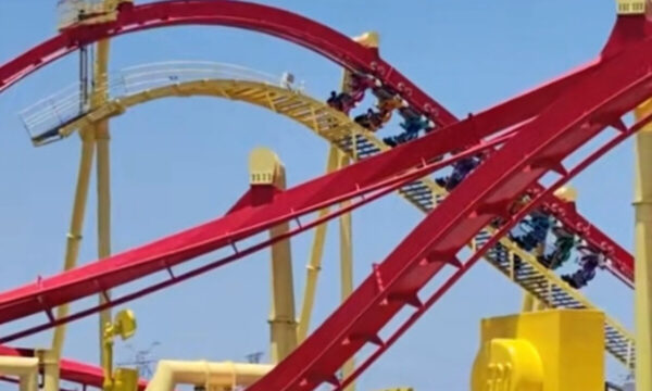 「生きた心地がしなかった」　上海レゴランドでジェットコースターが地上40mで停止【動画あり】