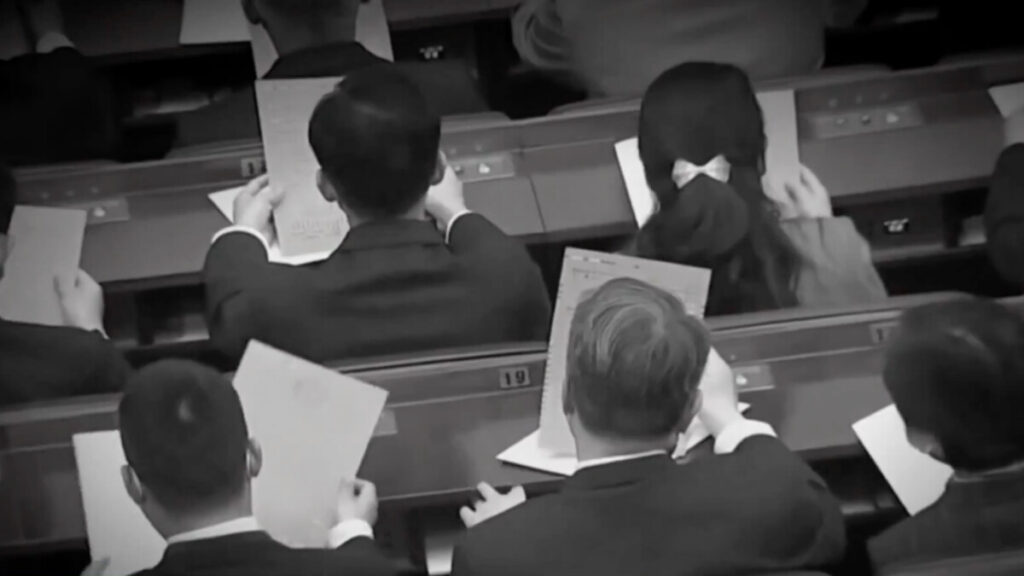 中国特権階級層の太子党が習近平の辞任を要求か　　