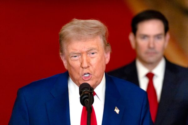 トランプ米大統領　イスラエルとイランの停戦を発表