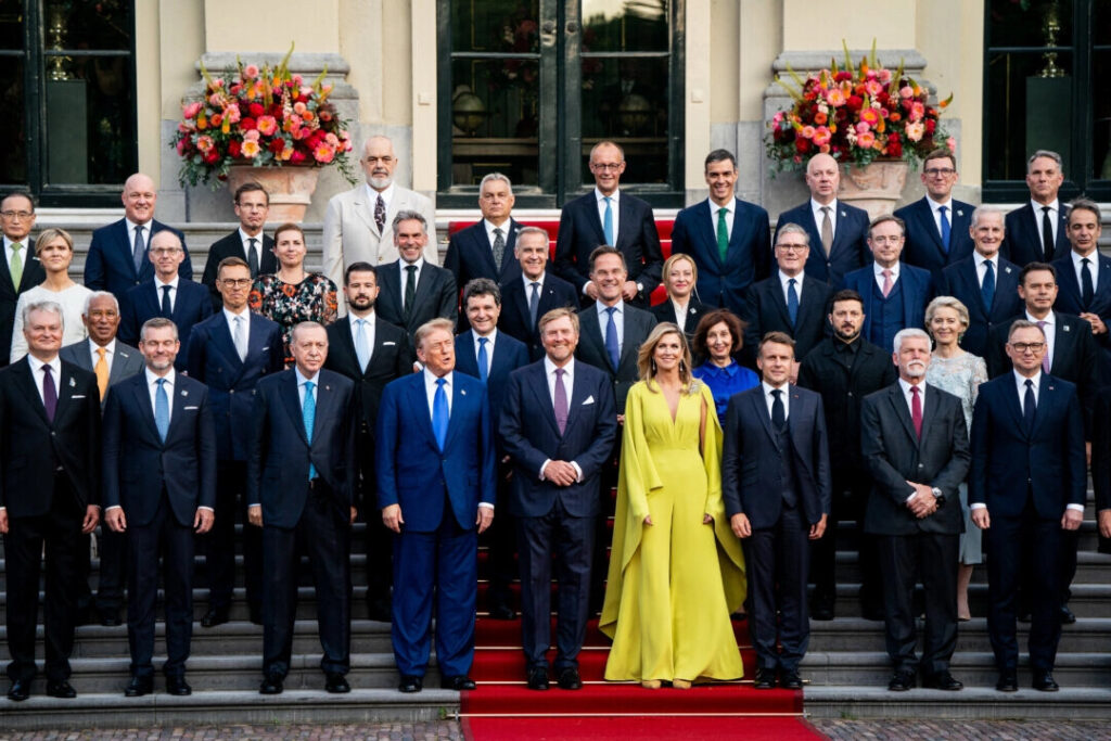 トランプ大統領のあわただしい北大西洋条約機構サミット　主なポイント