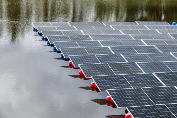 丸亀市の水上メガソーラー計画中止　住民1万人超の声が守った歴史と暮らし