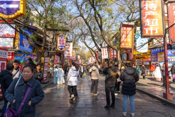 中国の裁判所職員が巨額の資金を着服　日本に逃亡　現在は行方不明