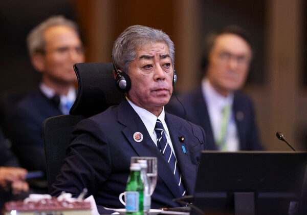 岩屋外務大臣「パレスチナ国家承認には慎重姿勢」　二国家解決への支持は明言