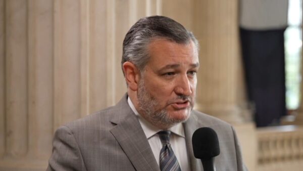 法輪功保護法案を上院に提出　クルーズ米上院議員　「中共は邪悪な組織」