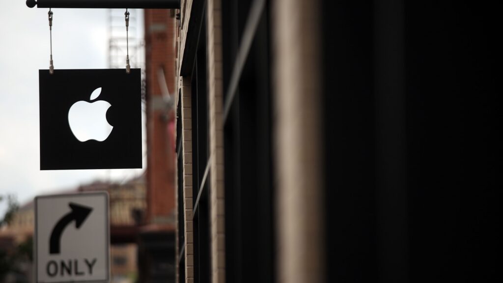 アップルが中国系元社員を提訴 商業機密盗みOPPOへ