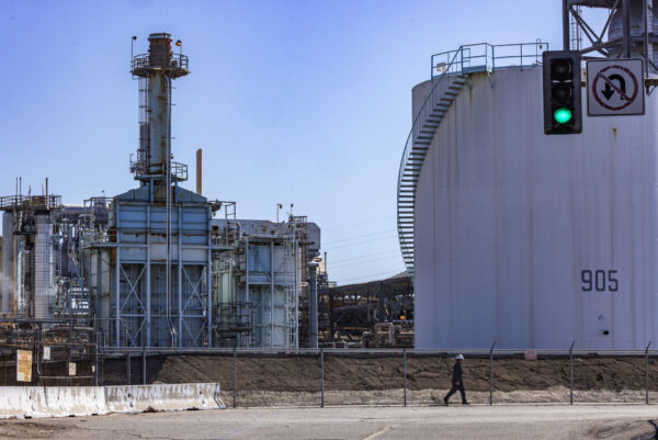 OPEC+再び大幅増産　原油市場のシェア回復へ