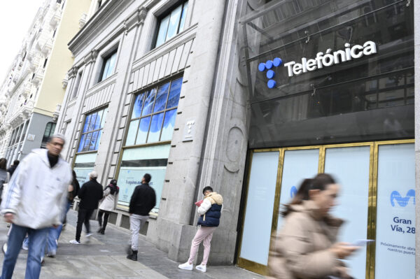 ファーウェイ機器利用で　スペイン政府が通信会社契約を解除