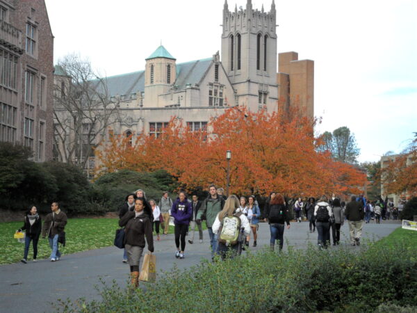 米就労ビザを改革　中共の浸透拡大で留学の夢に障害