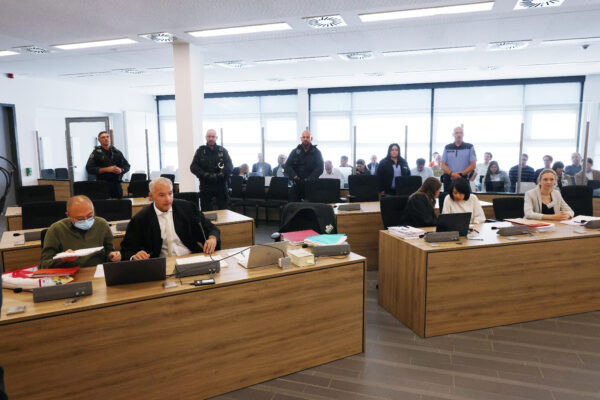 独最大の中共スパイ事件　AfD元議員スタッフに懲役7年半求刑