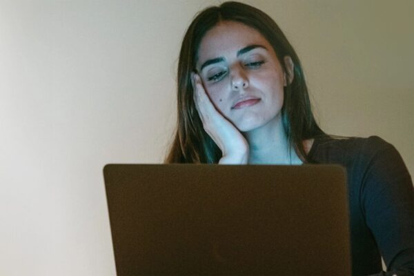 ストレスとデジタルが奪う集中力 ―― 回復のヒントとは？