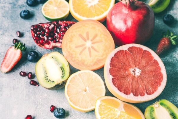 ビタミンCが肌再生遺伝子を再活性化 ―― 老化抑制の新知見